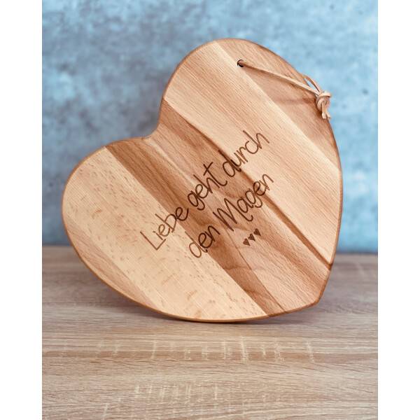 Mea Living Brettchen Herz aus Holz mit Lederhänger "Liebe geht durch den Magen" Flash Sale