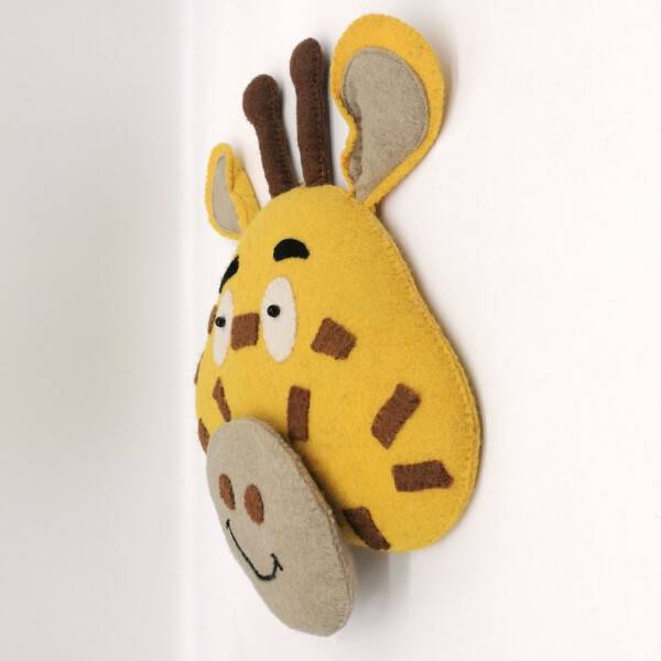 Mea Living Wanddekoration Tierkopf Giraffe, Wollfilz - 30,5x10x38cm Discount Store für neue Produkte