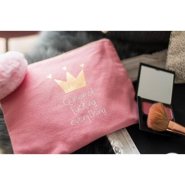 Mea Living Tasse mit Henkel "Queen of fucking everything" Fabrikverkauf