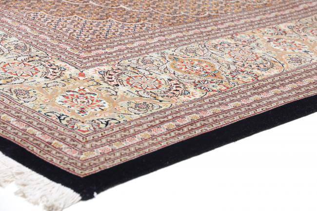 Nain Trading Täbriz 50Raj 392 x 300 Lagerräumung
