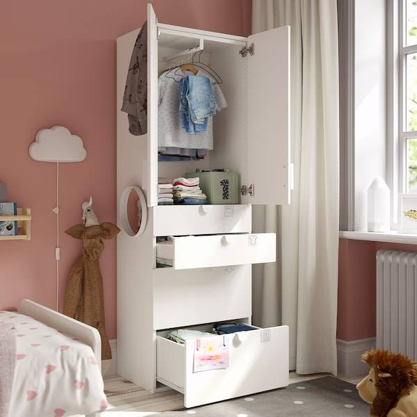 SMÅSTAD / PLATSA Kleiderschrank, weiß weiß/4 Schubladen, Begrenzte Freigabe