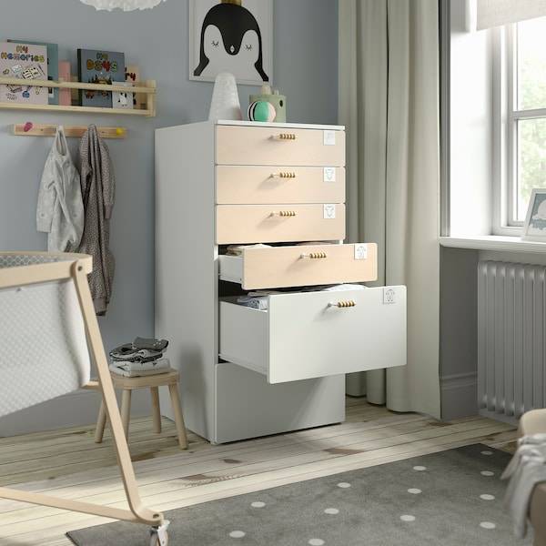 SMÅSTAD / PLATSA Kommode mit 6 Schubladen, weiß Birke/weiß, Kauf eins, bekomm eins gratis