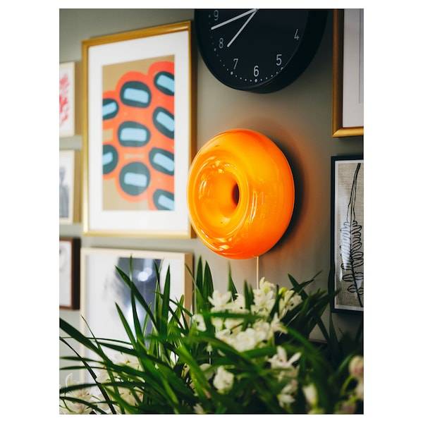 VARMBLIXT Tisch-/Wandleuchte, LED, orange Glas/rund, Exklusive Angebote