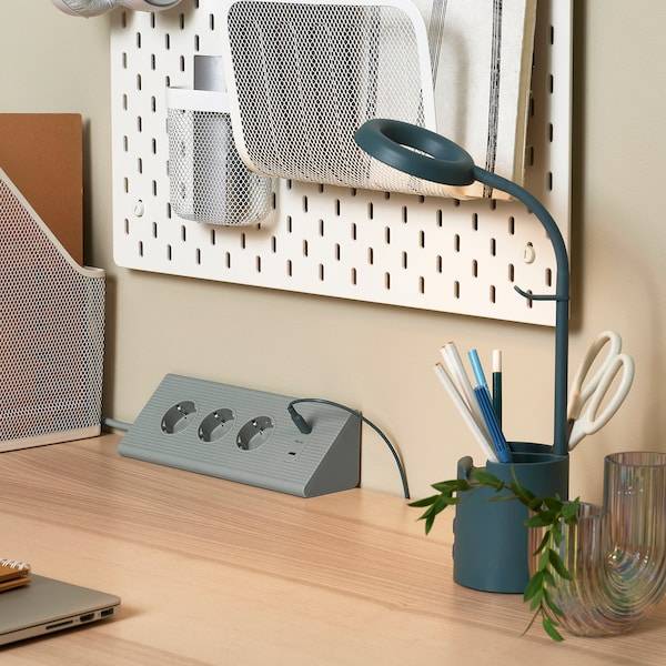 BRUNBÅGE Arbeitsleuchte, LED, mit Stauraum dimmbar/türkis Zeitlich begrenztes Angebot