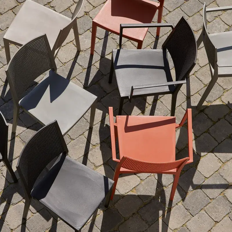 Siena Garden Urban Lights Square Stapelsessel Polypropylen brick Zeitbegrenzte Promotion