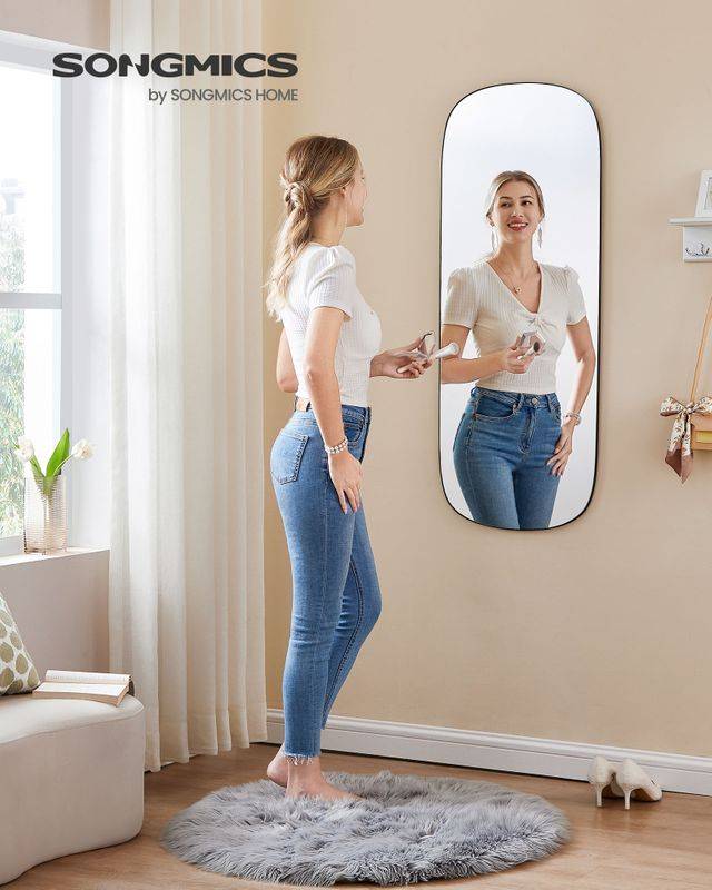 Songmics SONGMICS Wandspiegel mit gebogenen Ecken Neueste Stile